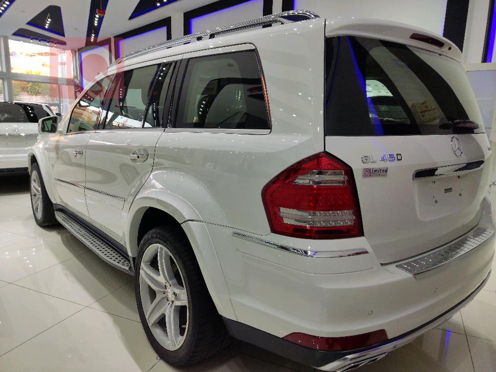 Mercedes-Benz GL-Class
